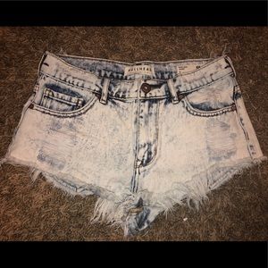 Bullhead high rise cheeky shorts